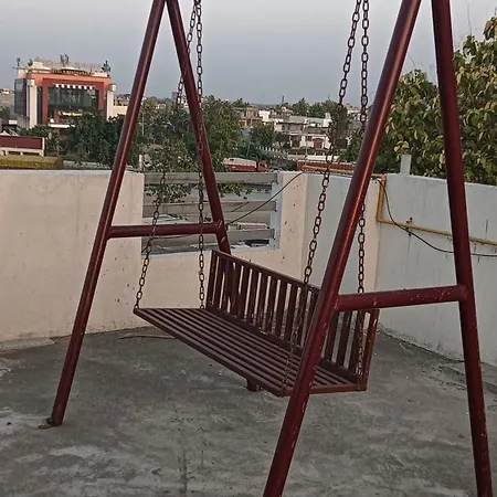 Happy Family Homestay Ayodhya Exterior photo